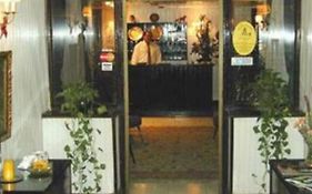 Hotel Longchamps Cairo